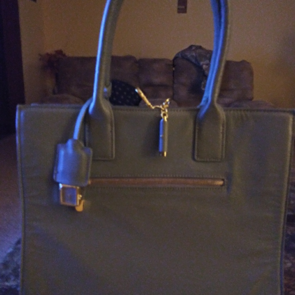 Purse - Picture 3 of 3